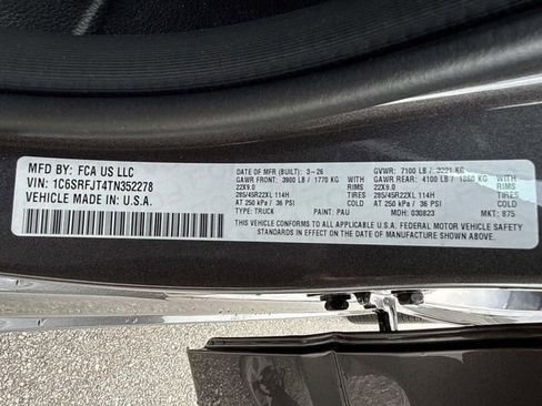 New 2026 RAM 1500 Laramie AWD/4WD image 33