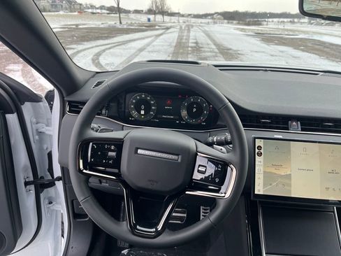 New 2026 Land Rover Range Rover Evoque Dynamic SE image 13