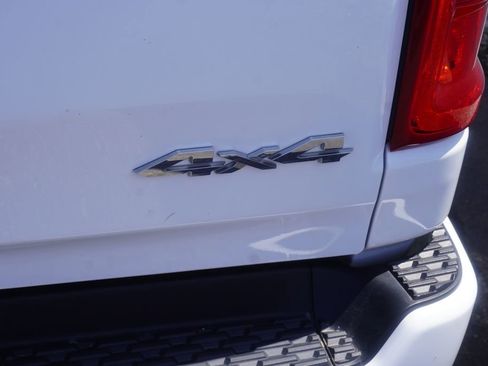 Used 2025 RAM 1500 Big Horn AWD/4WD image 8