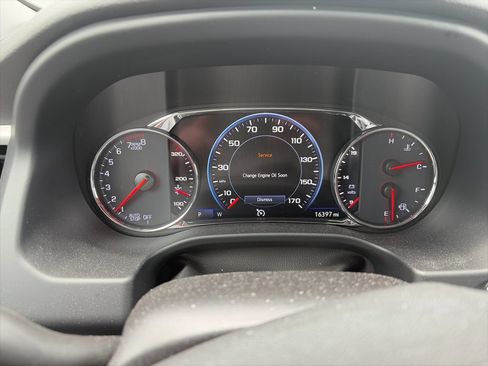 Used 2023 GMC Acadia SLT w/ Technology Package AWD/4WD image 8
