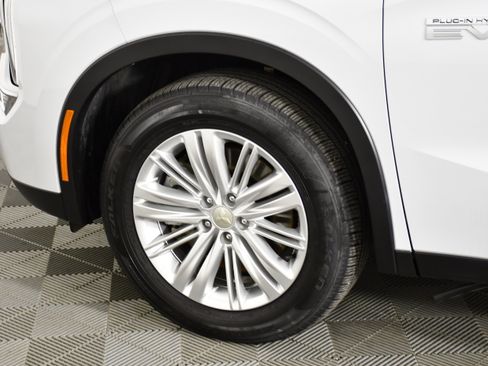 Used 2024 Mitsubishi Outlander ES AWD/4WD image 51