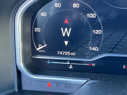 Used 2023 GMC Sierra 1500 AT4X image 22