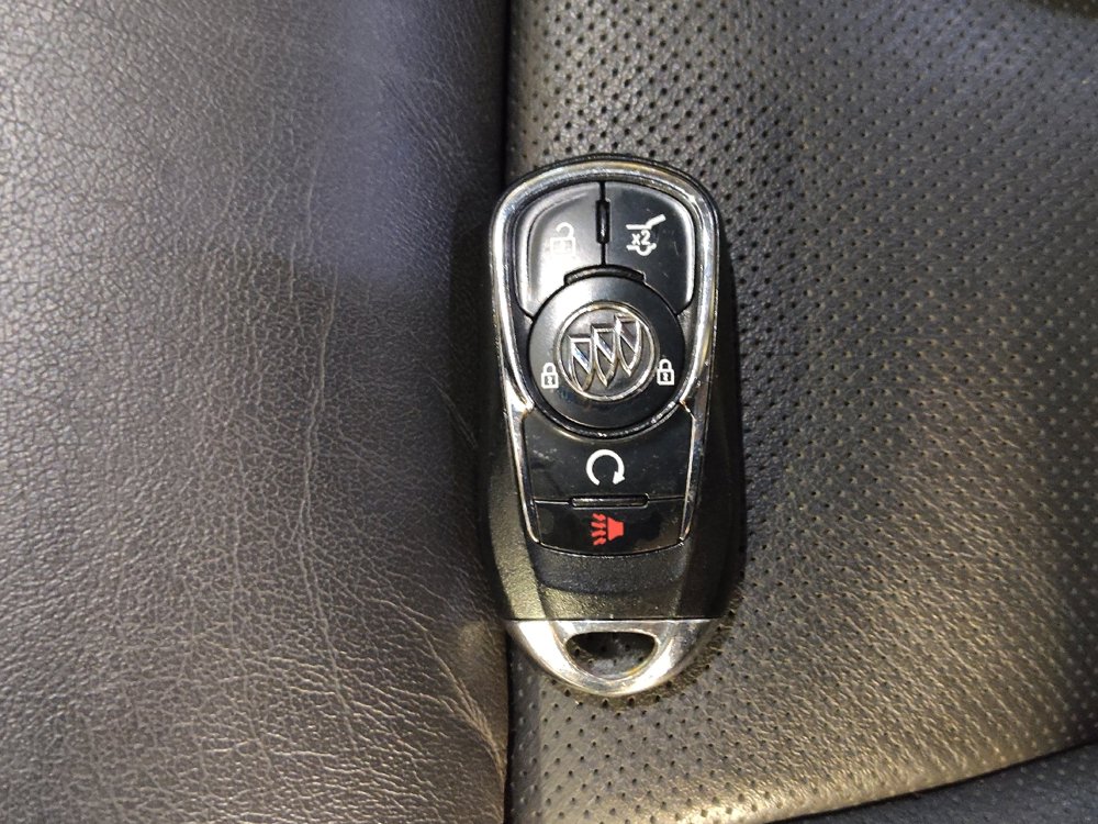 Used 2017 Buick Envision Premium w/ Driver Confidence Package AWD/4WD image 32