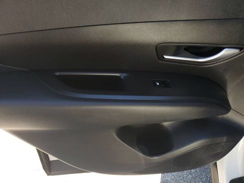 Certified 2025 Hyundai Tucson SEL AWD/4WD image 16