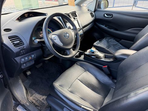 Used 2015 Nissan Leaf SL image 16