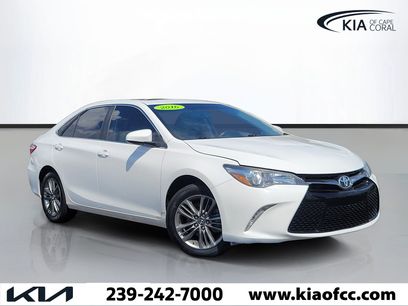 Used 2016 Toyota Camry SE w/ Moonroof Package