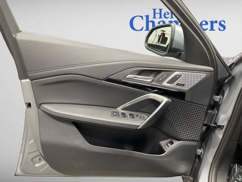 Used 2025 BMW X2 xDrive28i w/ Premium Package image 11