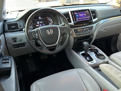 Used 2018 Honda Pilot EX-L image 18