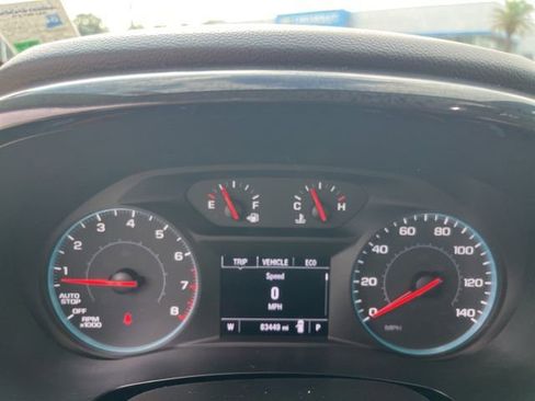 Used 2021 Chevrolet Traverse LT FWD image 17