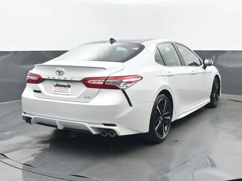 Used 2020 Toyota Camry XSE FWD image 23