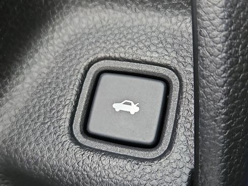 Certified 2022 Honda Accord Sport image 26