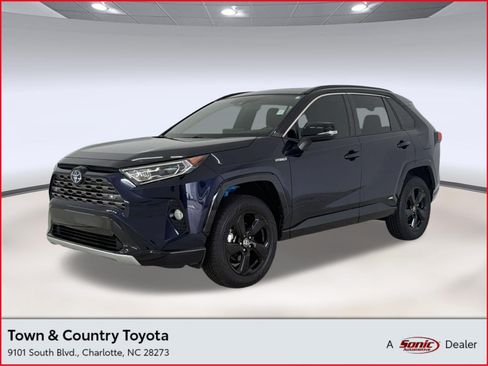 Used 2021 Toyota RAV4 XSE AWD/4WD image 1