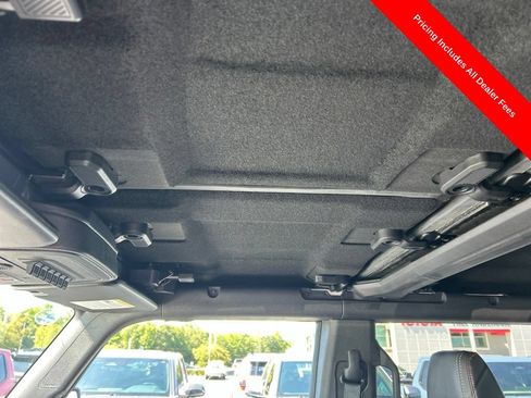 Used 2024 Ford Bronco Raptor w/ Interior Carbon Fiber Pack 6 AWD/4WD image 7