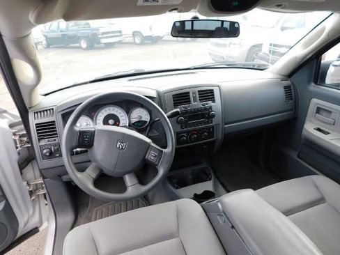 Used 2006 Dodge Dakota SLT image 14