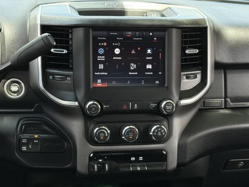 Used 2024 RAM 2500 Big Horn AWD/4WD image 19