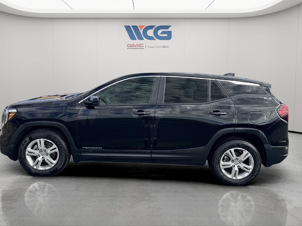 Used 2024 GMC Terrain SLE AWD/4WD image 6
