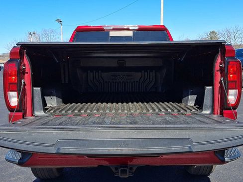 Used 2021 GMC Sierra 1500 Elevation w/ Preferred Package image 28