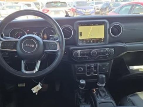 Used 2023 Jeep Wrangler Sahara w/ Cold Weather Group AWD/4WD image 3