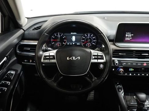 Used 2022 Kia Telluride SX w/ Nightfall Edition Package image 14