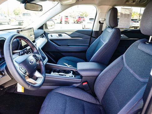Used 2026 Ford Explorer Active image 18