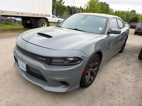Used 2019 Dodge Charger GT RWD image 3