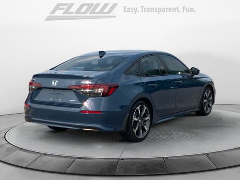 Certified 2025 Honda Civic Sport Touring image 7