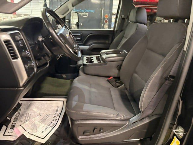 Used 2017 Chevrolet Silverado 2500 LT w/ Midnight Edition AWD/4WD image 46