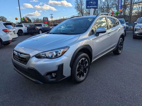 Used 2023 Subaru Crosstrek 2.0i Premium image 6