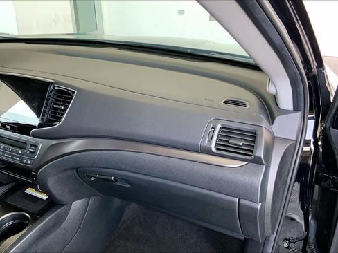 Used 2022 Honda Pilot Special Edition image 19