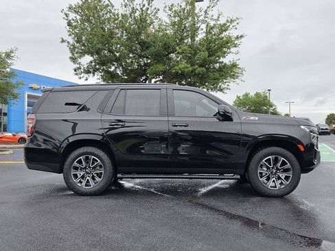 Certified 2024 Chevrolet Tahoe Z71 w/ Luxury Package AWD/4WD image 7