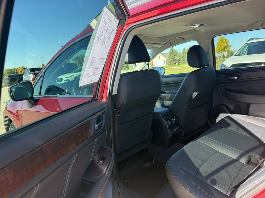 Used 2018 Subaru Outback 2.5i Limited AWD/4WD image 10