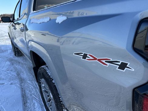 Used 2026 Chevrolet Colorado LT w/ Advanced Trailering Package image 4