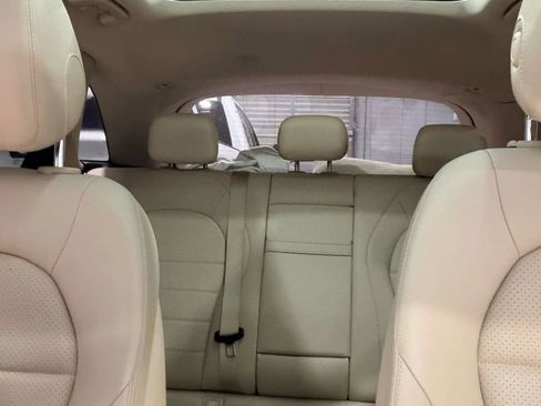 Used 2017 Mercedes-Benz GLC 300 4MATIC w/ Premium 1 Package image 3