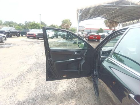 Used 2016 Toyota Camry XSE w/ Moonroof Package FWD image 15