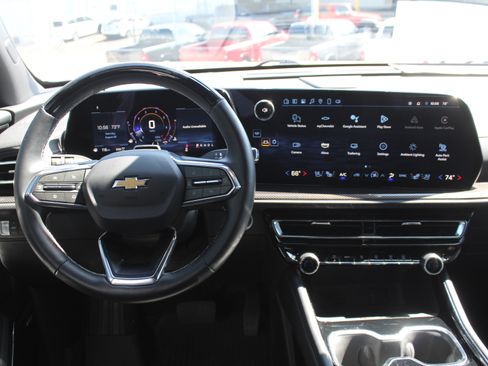 Certified 2025 Chevrolet Traverse High Country w/ LPO, Floor Liner Package AWD/4WD image 16