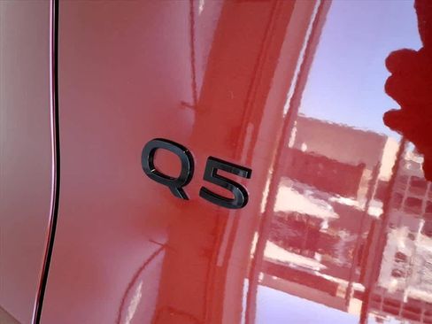 Certified 2025 Audi Q5 Premium w/ Premium Plus AWD/4WD image 17