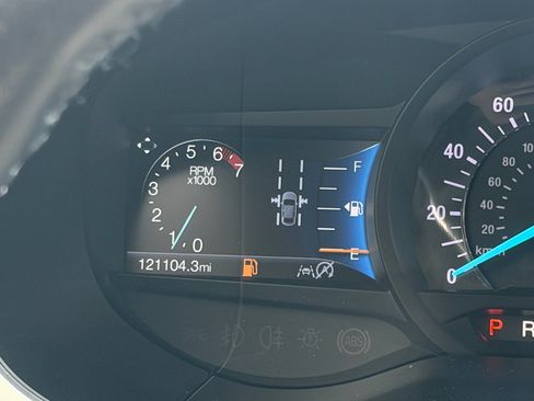 Used 2019 Ford Edge SEL w/ Equipment Group 201A AWD/4WD image 19