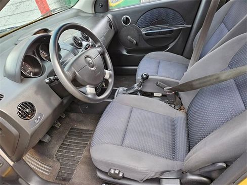 Used 2007 Chevrolet Aveo5 image 9