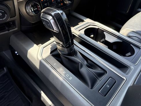 Used 2020 Ford F150 Raptor w/ Equipment Group 802A Luxury AWD/4WD image 29