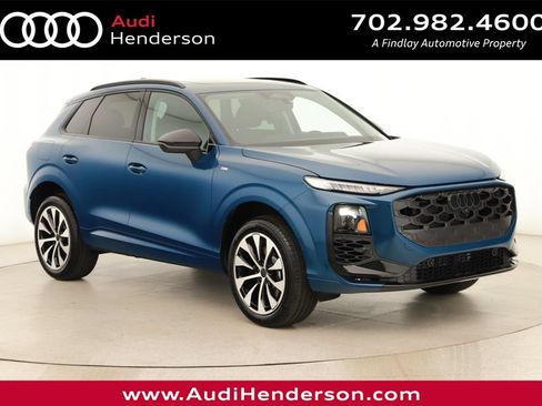 New 2026 Audi Q3 quattro 2.0T AWD/4WD image 1