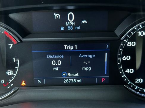 Certified 2024 Cadillac XT5 Luxury image 8