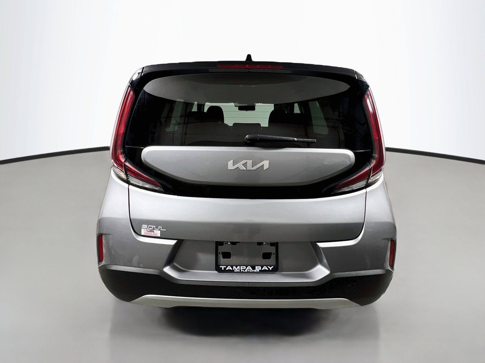 Used 2025 Kia Soul LX w/ LX Technology Package FWD image 6