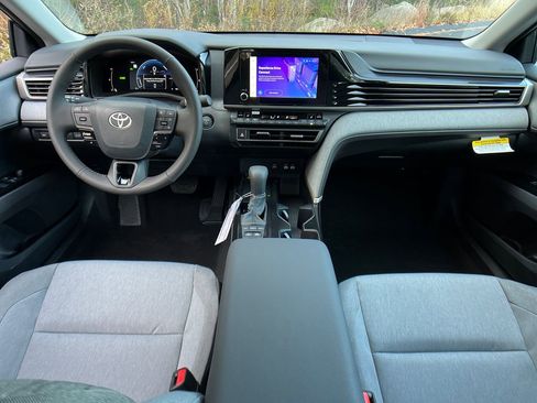 New 2026 Toyota Camry LE w/ Convenience Package image 13