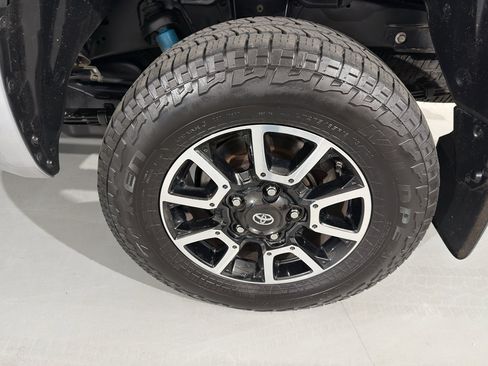 Used 2020 Toyota Tundra SR5 w/ TRD Off-Road Package image 6