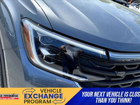 Used 2024 Volkswagen Atlas Cross Sport SEL R-Line image 24