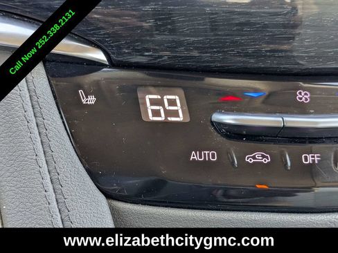 Used 2022 Cadillac XT6 Premium Luxury image 32