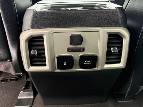 Used 2020 Ford F150 Lariat w/ Equipment Group 502A Luxury image 9