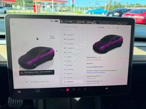 Used 2023 Tesla Model Y Performance image 15