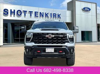 Used 2024 Chevrolet Silverado 2500 ZR2 w/ Technology Package AWD/4WD video 2