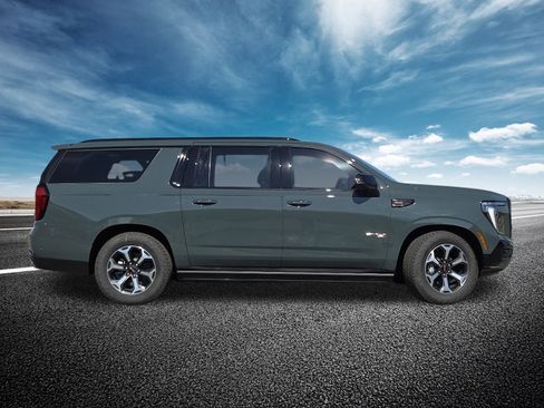 New 2026 GMC Yukon XL AT4 Ultimate w/ LPO, Illumination Package image 24
